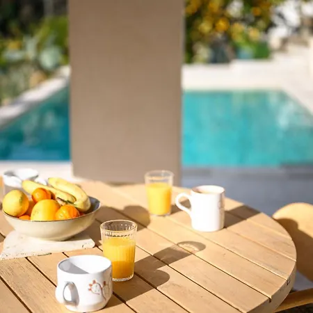 Villa La Des Sources - Piscine - Climatisation