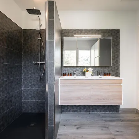 La Des Sources - Piscine - Climatisation *