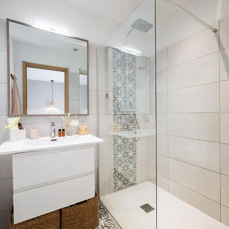 La Des Sources - Piscine - Climatisation Menton