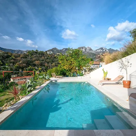 La Des Sources - Piscine - Clim - Terrasse Вилла