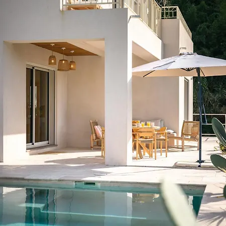 La Des Sources - Piscine - Clim - Terrasse Вилла *