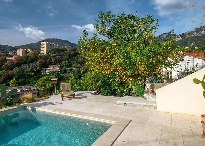 Villa La Des Sources - Piscine - Climatisation *