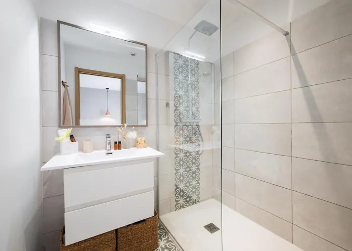 La Des Sources - Piscine - Climatisation 멍똥