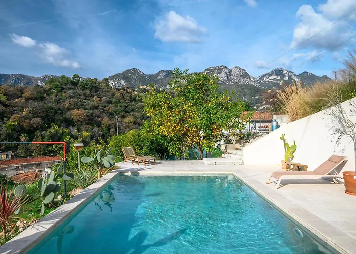 La Des Sources - Piscine - Clim - Terrasse