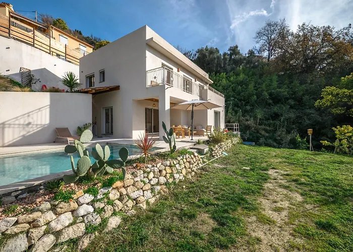 La Des Sources - Piscine - Clim - Terrasse וילה