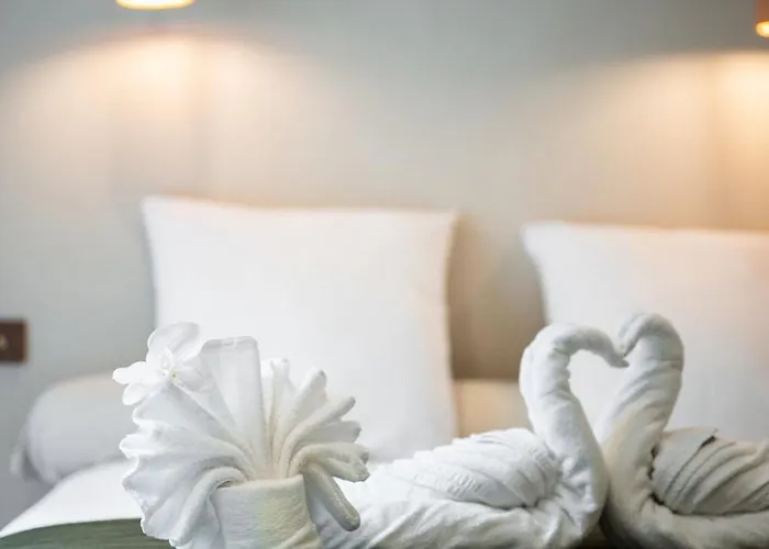 Villa La Des Sources - Piscine - Clim - Terrasse *